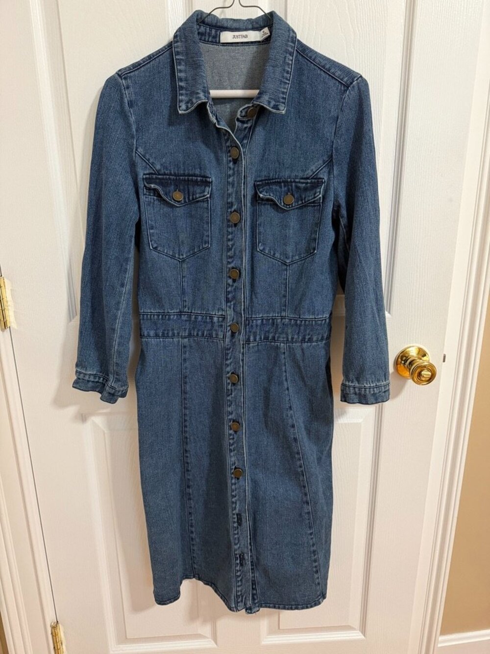 Size S JustFab Denim Button-Down Midi Dress